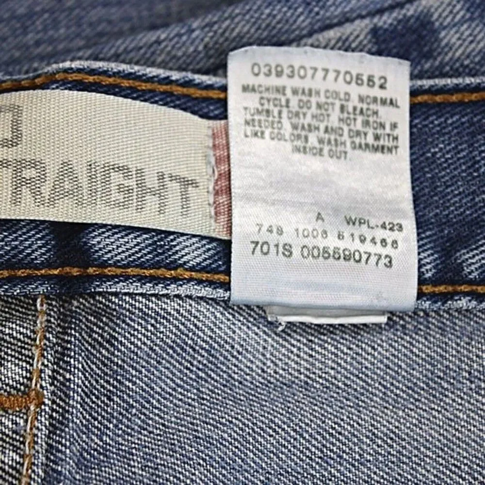 Levi’s 559 Relaxed Fit Jeans Straight Leg Blue Light Wash Distressed Men’s 40x30